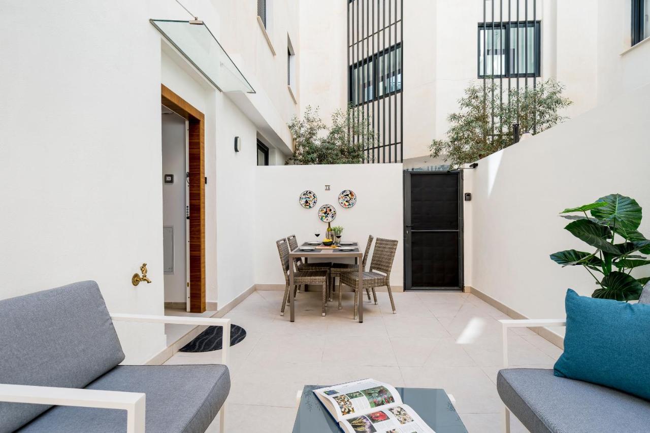 Apartamento Deluxe Con Piscina, Terraza & Parking Málaga Dış mekan fotoğraf