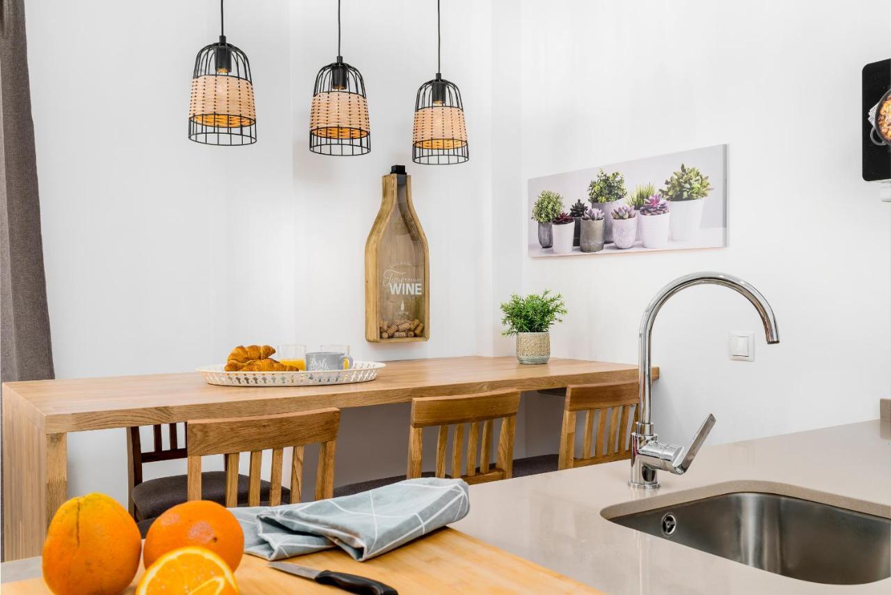 Apartamento Deluxe Con Piscina, Terraza & Parking Málaga Dış mekan fotoğraf